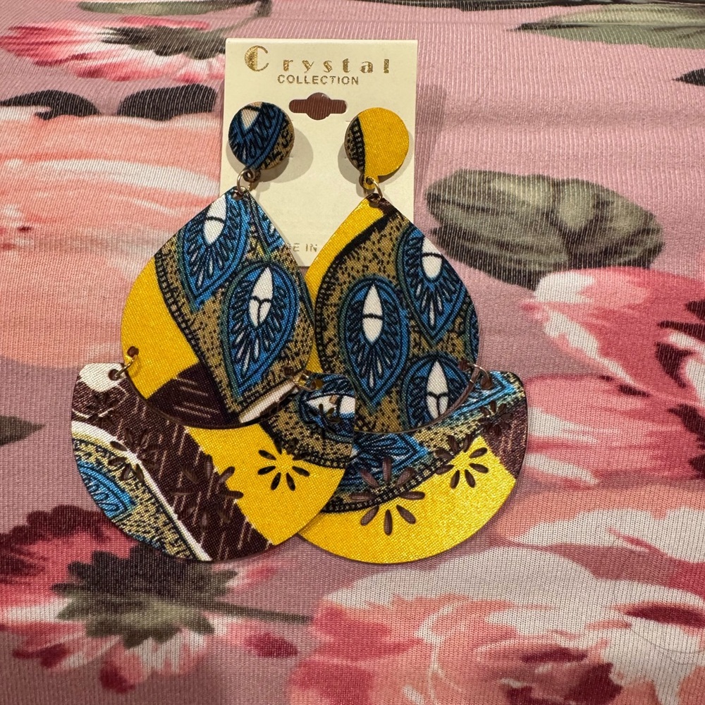 NWT Colorful Paisley Patterned Funky Boho Earrings